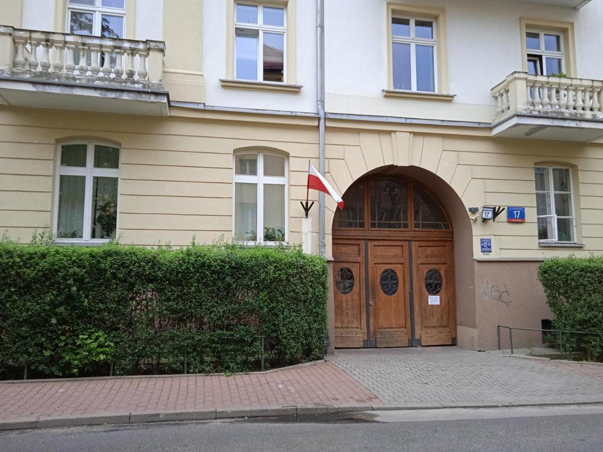 Green Wood Apartament Stara Ochota Warsaw Exterior photo
