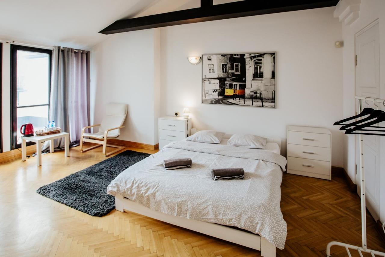 Green Wood Apartament Stara Ochota Warsaw Exterior photo