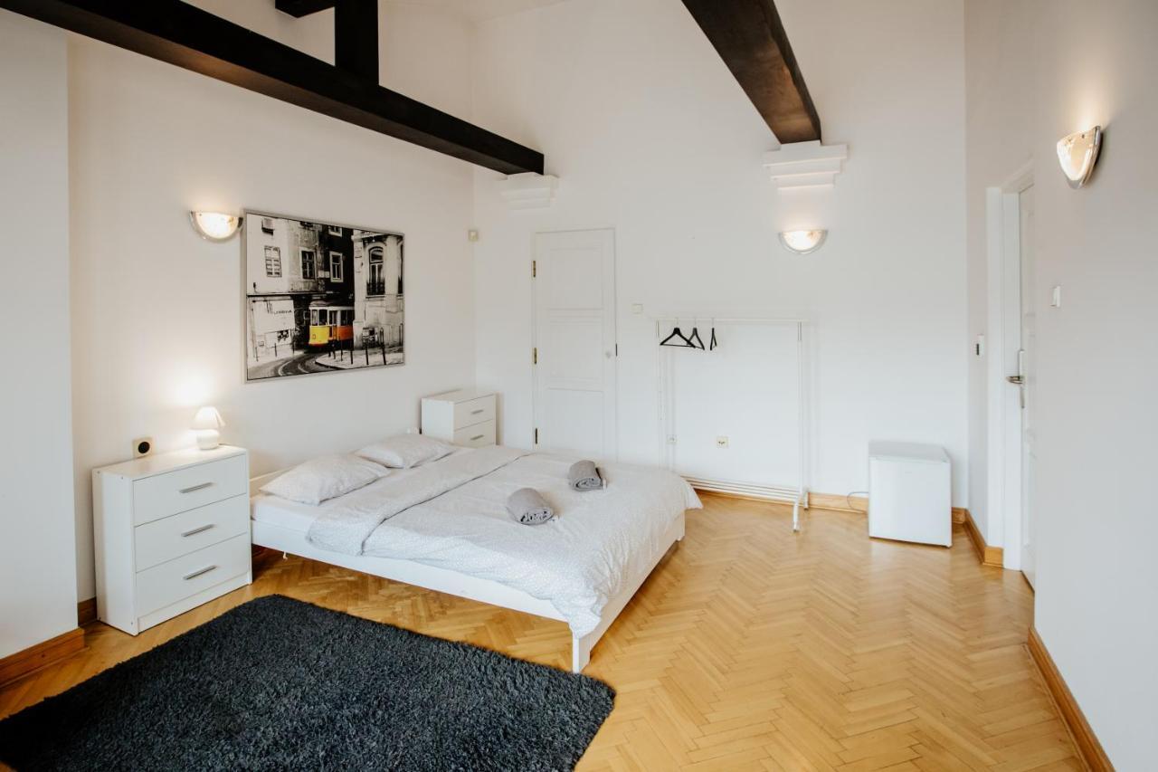 Green Wood Apartament Stara Ochota Warsaw Exterior photo